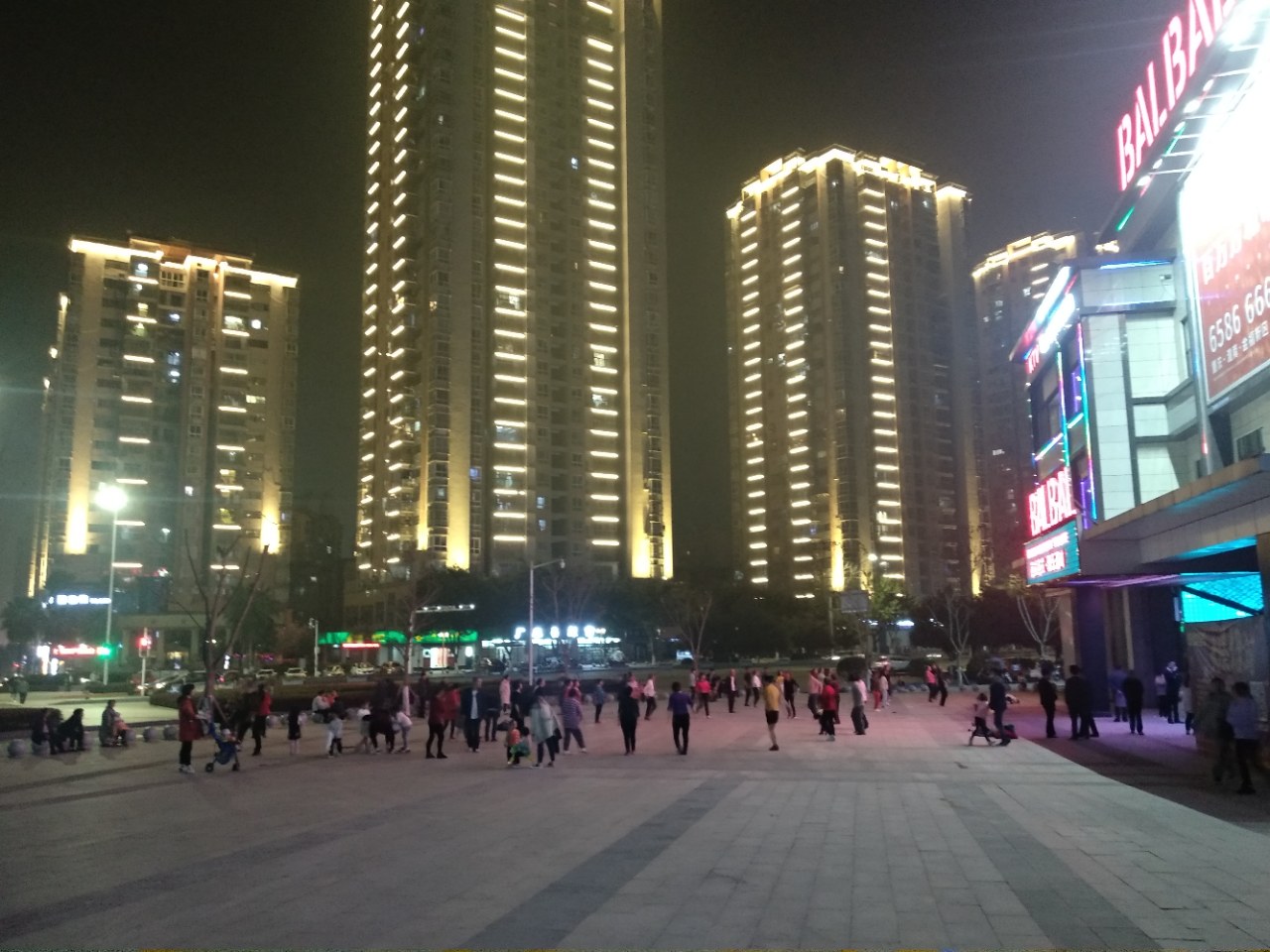 游潼南区夜景