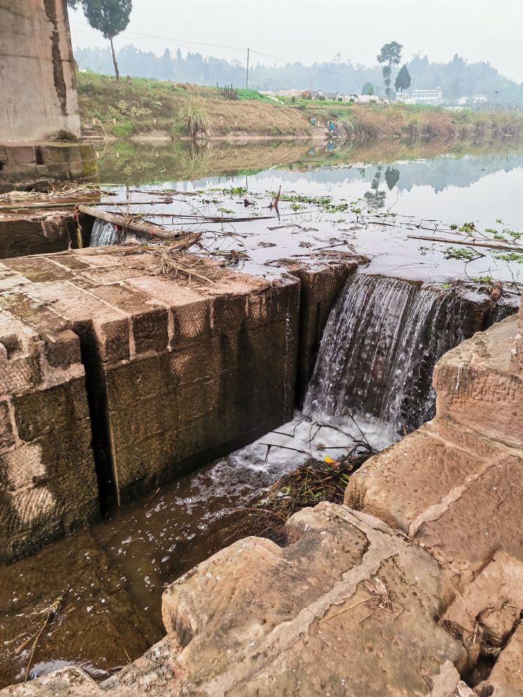 有水行船,就有人行桥,这个周末,去看了三座有名的桥 安岳县天林镇长