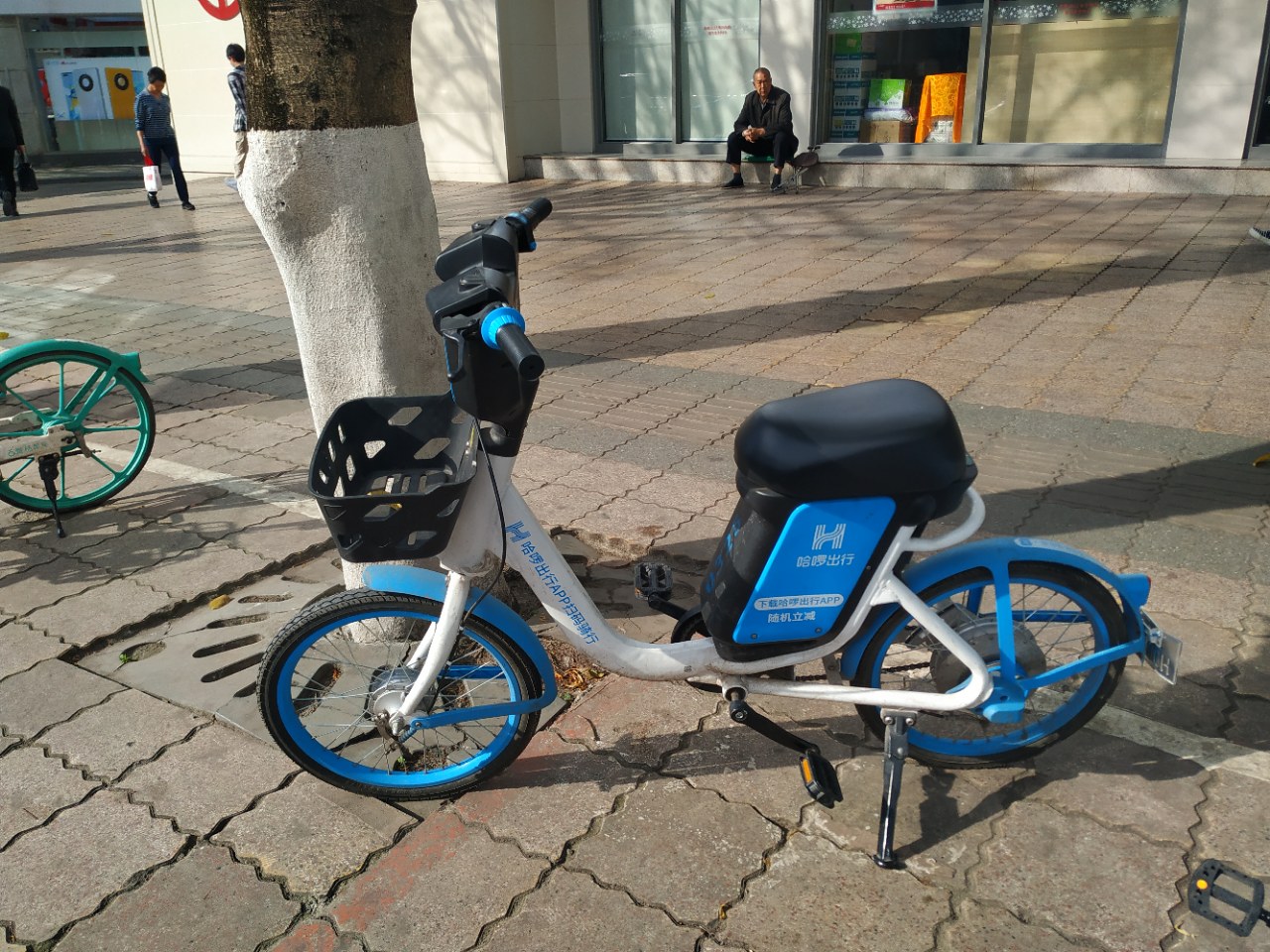 美團助力車先行,哈囉助力車緊隨其後,助力車將重新