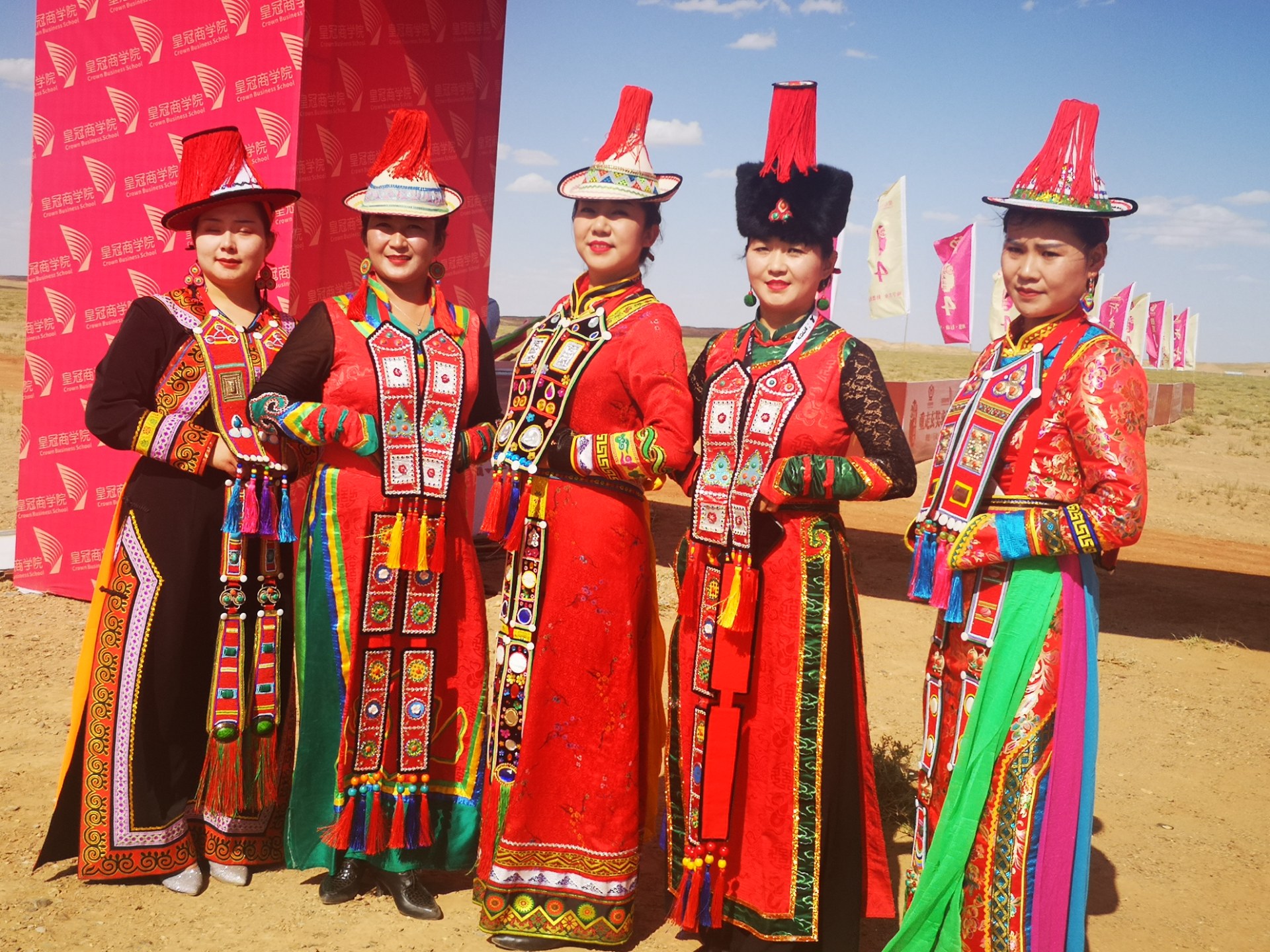 张掖市人数最少的少数民族"裕固族"