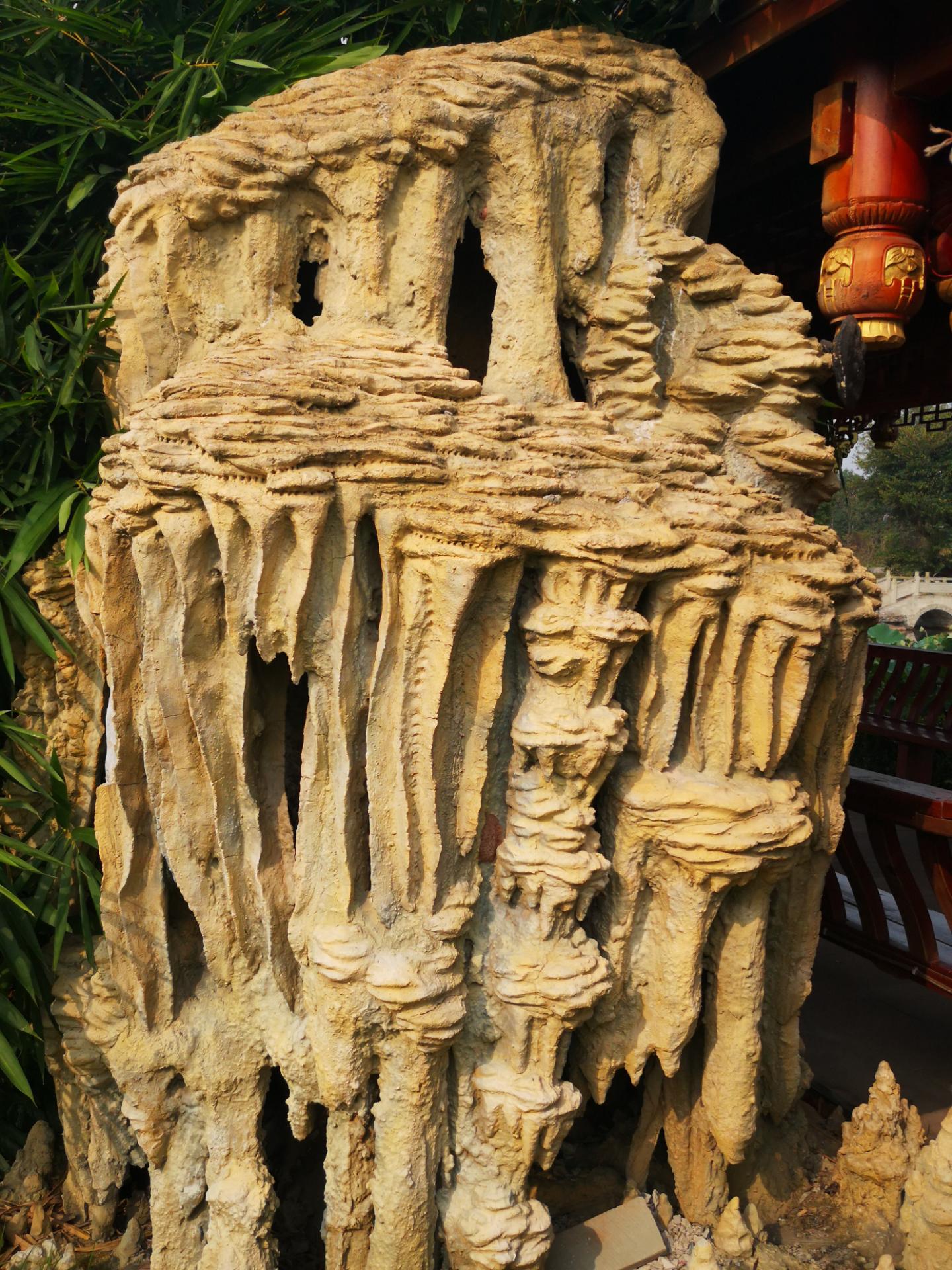 欣赏:隆昌谢家大院的人造钟乳石塑相很独特