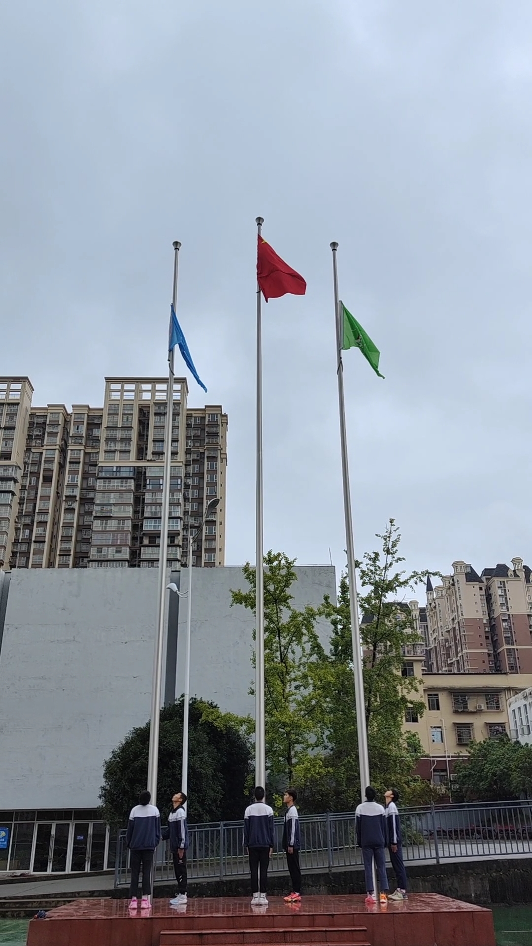 四川省安岳中学方林校区高2021级军训汇报表演