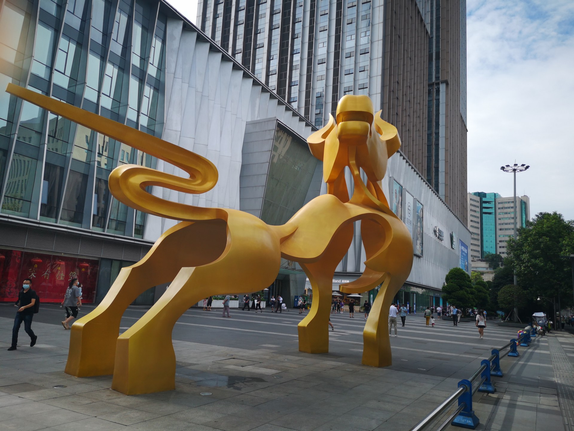 欣赏:成都大成市场(新荷花池市场)的部分塑像