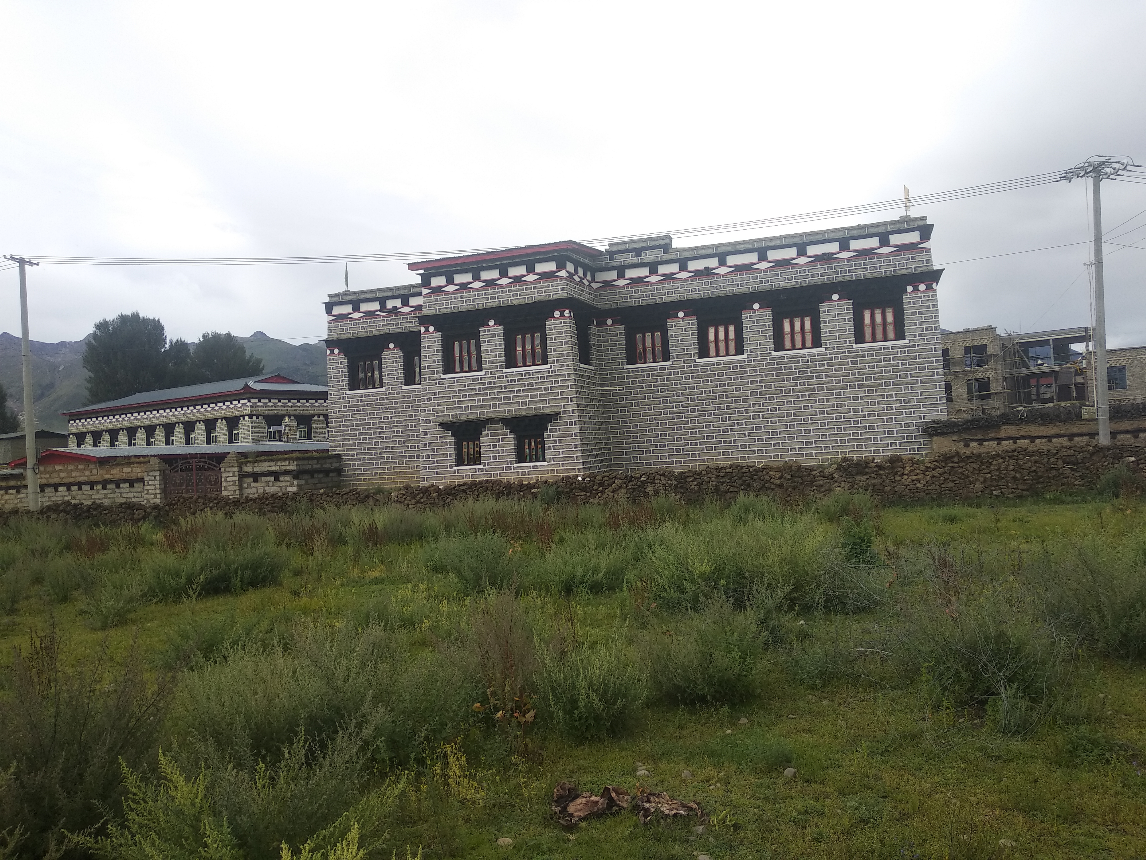 郊游稻城金珠镇仲麦村